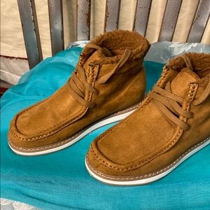 GAP Brown Chukka Boots with Moc-Toe Stitching